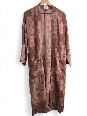 Aritzia Wilfred Durante jacket Floral lace Kimono duster pink lounge size XS